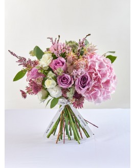 Iris 玫瑰花束 Iris 玫瑰花束